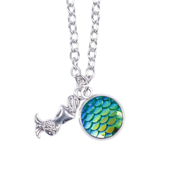 Silver Tone Blue Green Mermaid Fish Scale Necklace - Picture 2 of 4